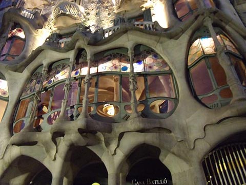 2階食堂・居間部出床、外壁面