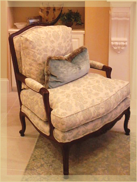 輸入家具使用例 アメリカより輸入した一人掛けの椅子