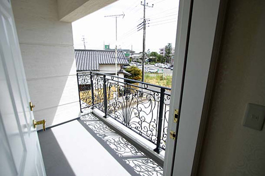 バルコニー
