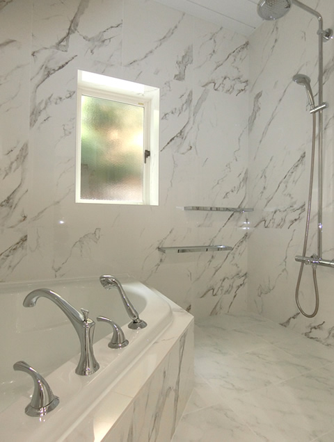 N.S様邸レインシャワー、デッキ用ハンドシャワー